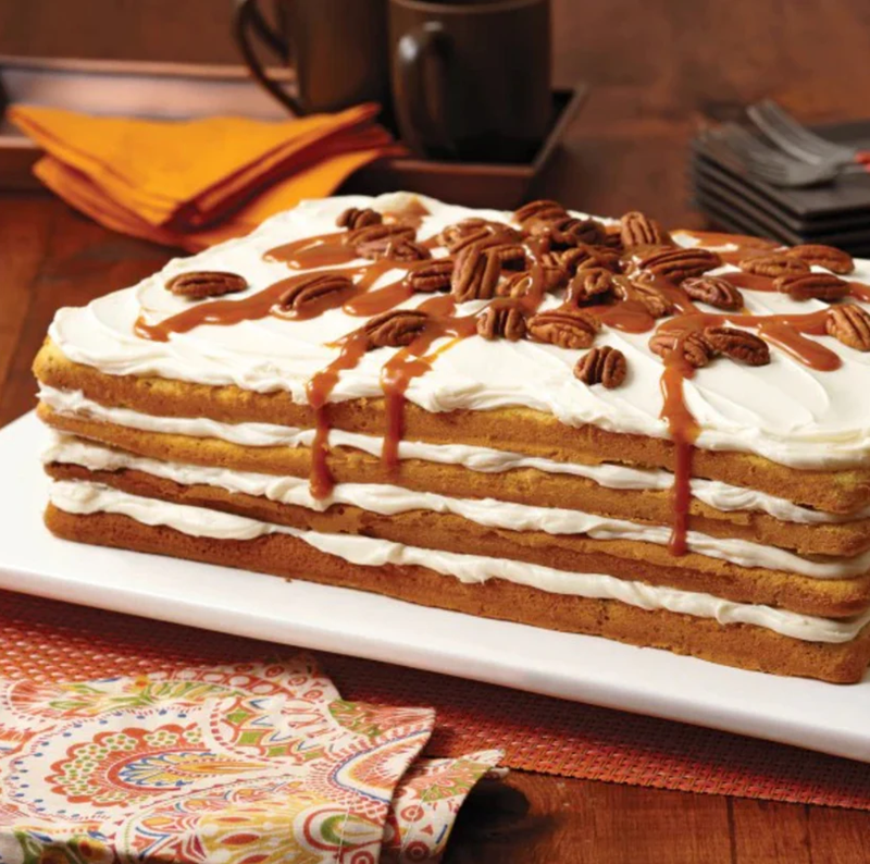 Example of decorated rectangular Easy Layers Cake