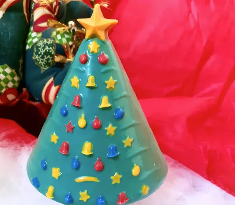 Example of completed chocolate Christmas tree using the BWB 3D Standing Christmas tree large chocolate Mould