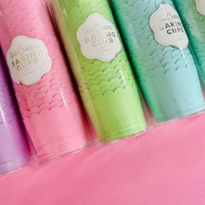 Straight sided cupcake papers baking cups Red