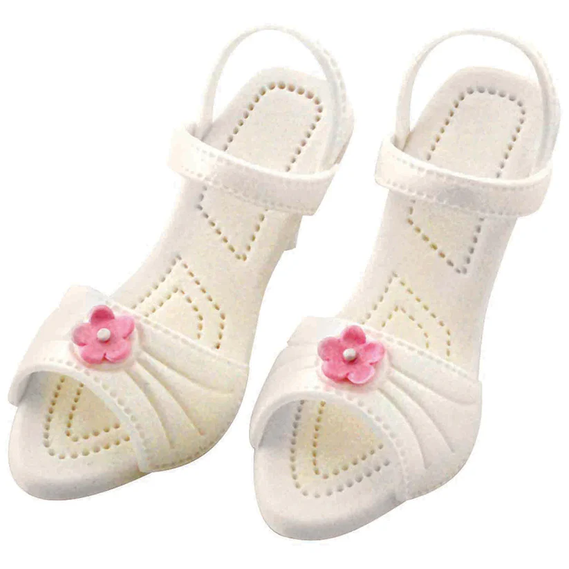 Example of an icing stiletto high heel shoe, made using Jem cutters
