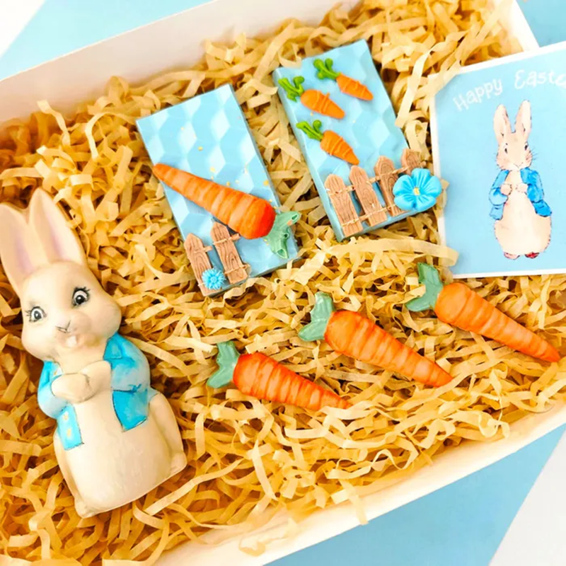 Shredded paper Light brown