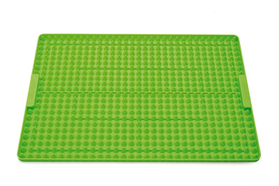 Silicone mat with raised cones it's Fry mat with other uses