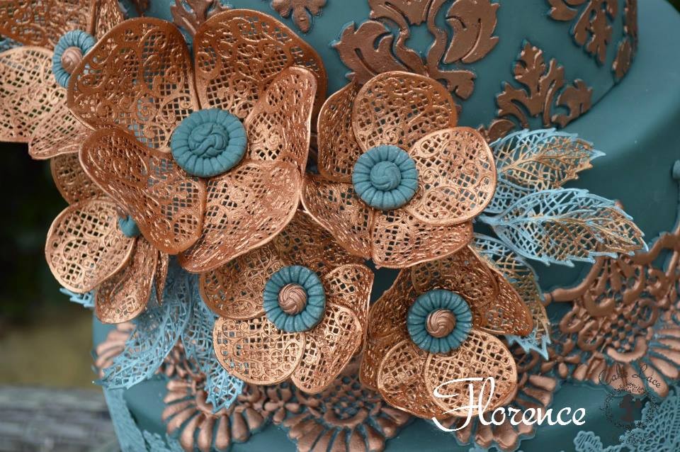 Cake lace Claire Bowman mat Florence Flower