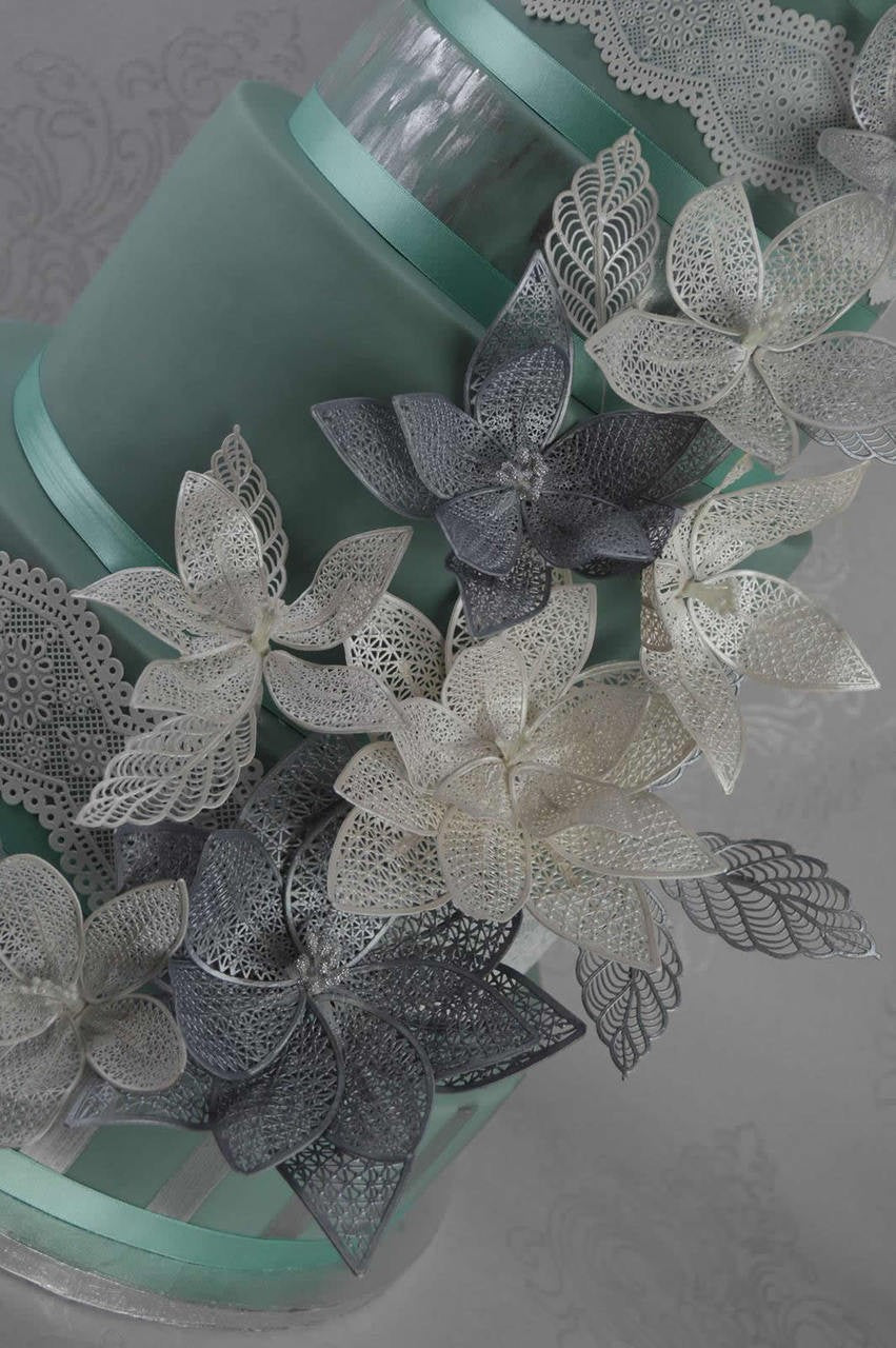 Cake lace Claire Bowman mat Fantasy Flower