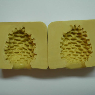 Pine Cone silicone mould for isomalt by Simi Cakes