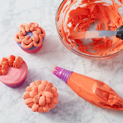 Duo piping tip nozzle Wilton pipe 2 styles of icing at same time