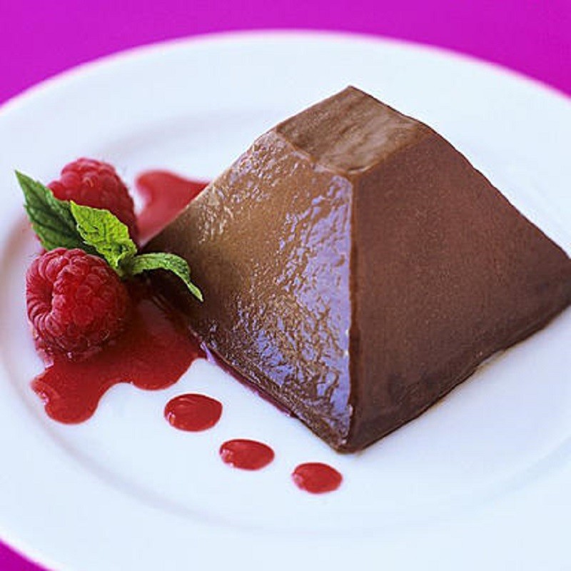 Silicone pyramid dessert or baking mould 70mm