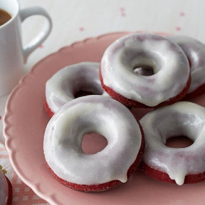 Donut pan 6 cavity by Wilton