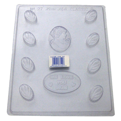We Love you Mum chocolate mould with cameo and leaf truffles