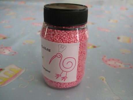 Non pareils Bubblegum Pink Hundreds and Thousands 100s and 1000s