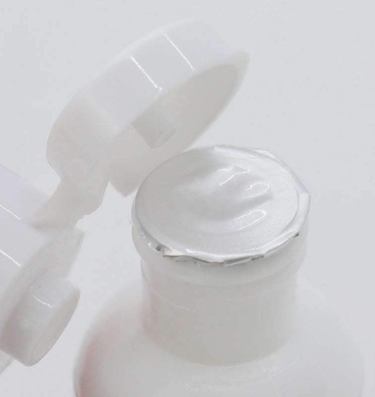 seal on gel paste food colouring bottles