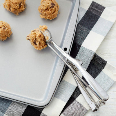 Small cookie scoop by Wilton