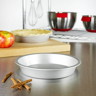 Fat Daddios Pie Pan 10 inch with pie crust apple and cinnamon