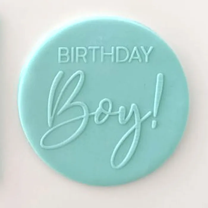 Icing example of fondant embossed with "birthday Boy"