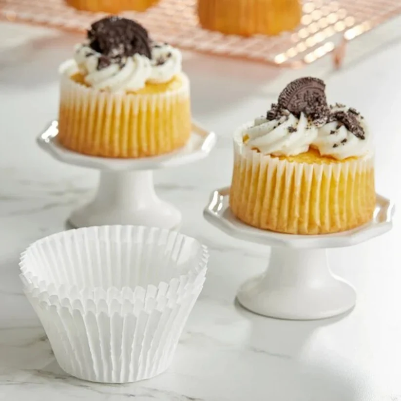 Jumbo Muffin cupcake papers White Pack 50 by Wilton