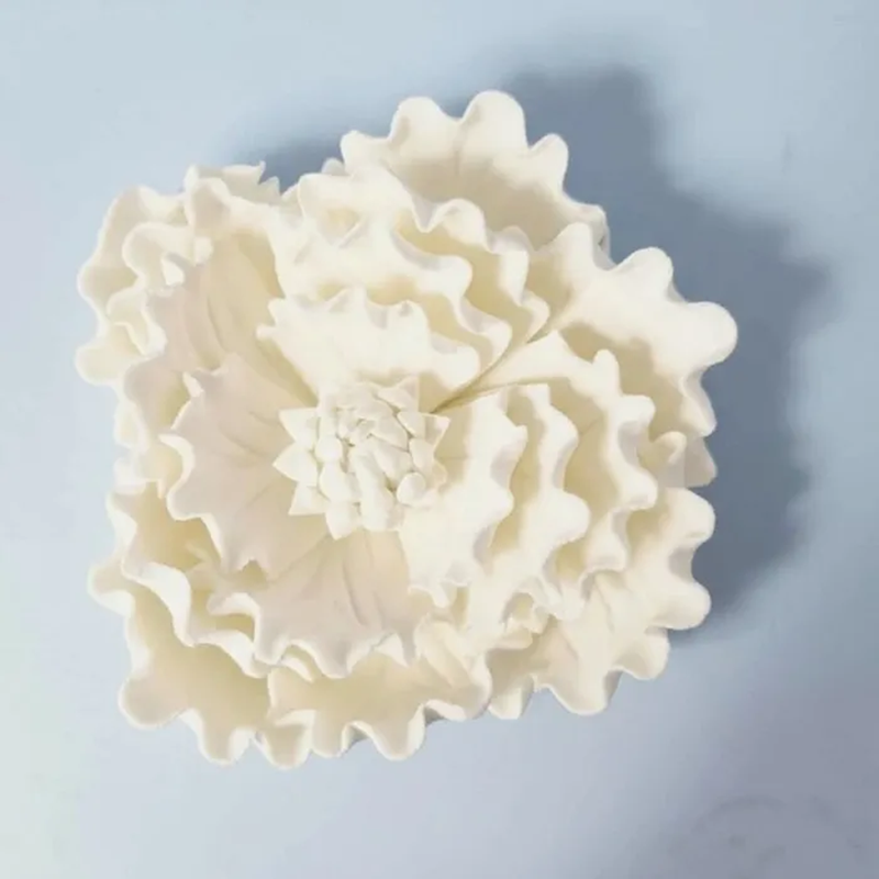 Peony XL statement icing flower
