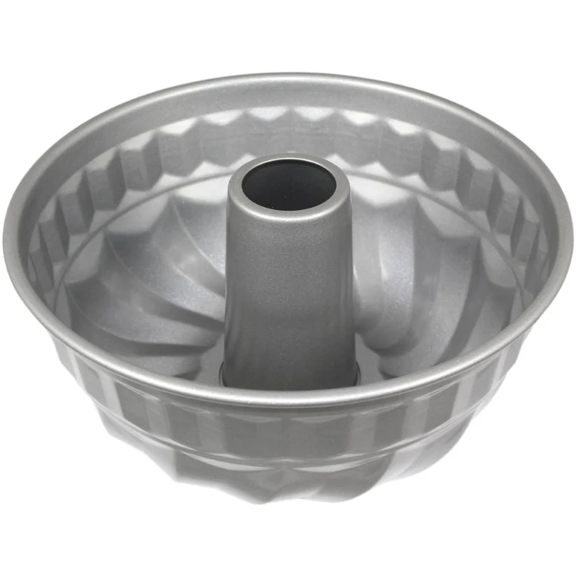Non stick Bundt ring pan by PME 8 inch 20cm