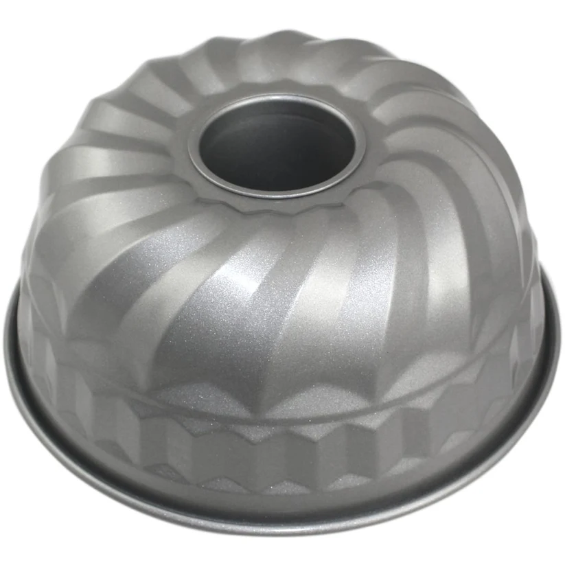 Non stick Bundt ring pan by PME 8 inch 20cm