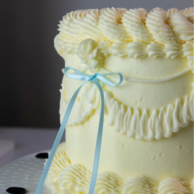 Ribbon bow toppers for Vintage style cakes 8 pack Blue
