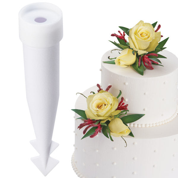 Fresh flower spikes with silicone cap by Wilton