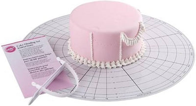 Cake dividing set even marks and swags on vintage lambeth style cakes