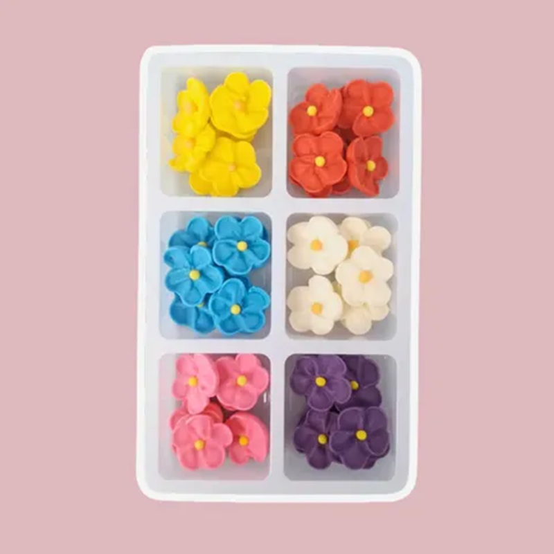 Small 5 petal blossom pack 42 royal icing flowers