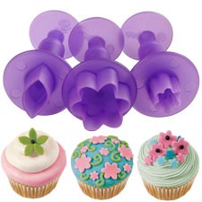 Wilton Flower and Leaf Mini Fondant Cut Outs ejector plunger cut