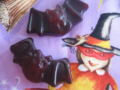 Black bats gummy candy lollies by Mayceys 200g