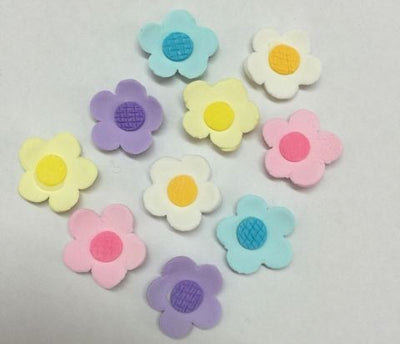 Edible Sugar Flower blossoms pack of 25 Great for Cupcakes