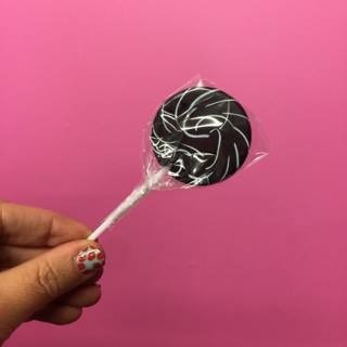Black and White Swirly lollipop Small (great for drip cakes)