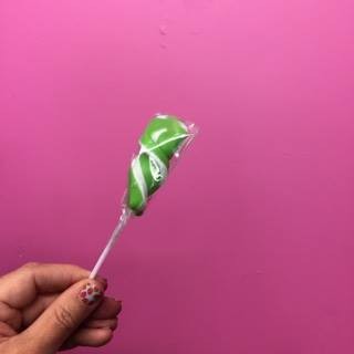 Green and White Ribbon twist lollipop (great for drip cakes)
