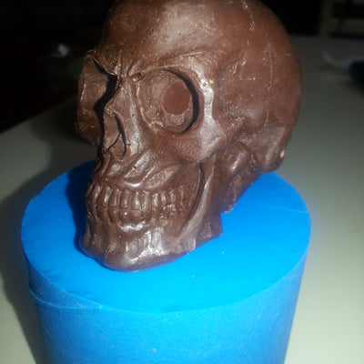 Skull silicone mould for isomalt by Simi Cakes