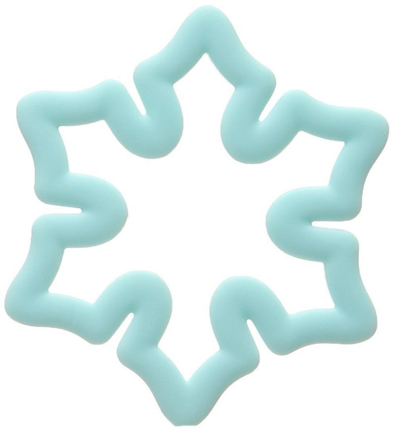 Grippy comfort cookie cutter Christmas snowflake by Wilton