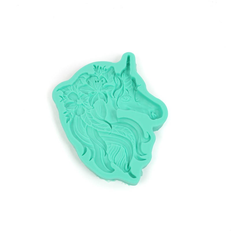 Unicorn with floral crown large silicone mould