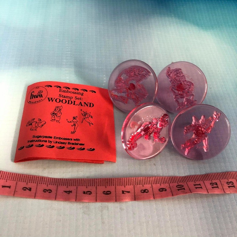 Embosser set Woodland FMM