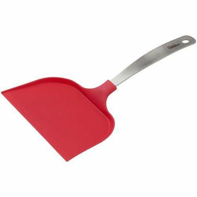 The really big spatula for cookies by Wilton