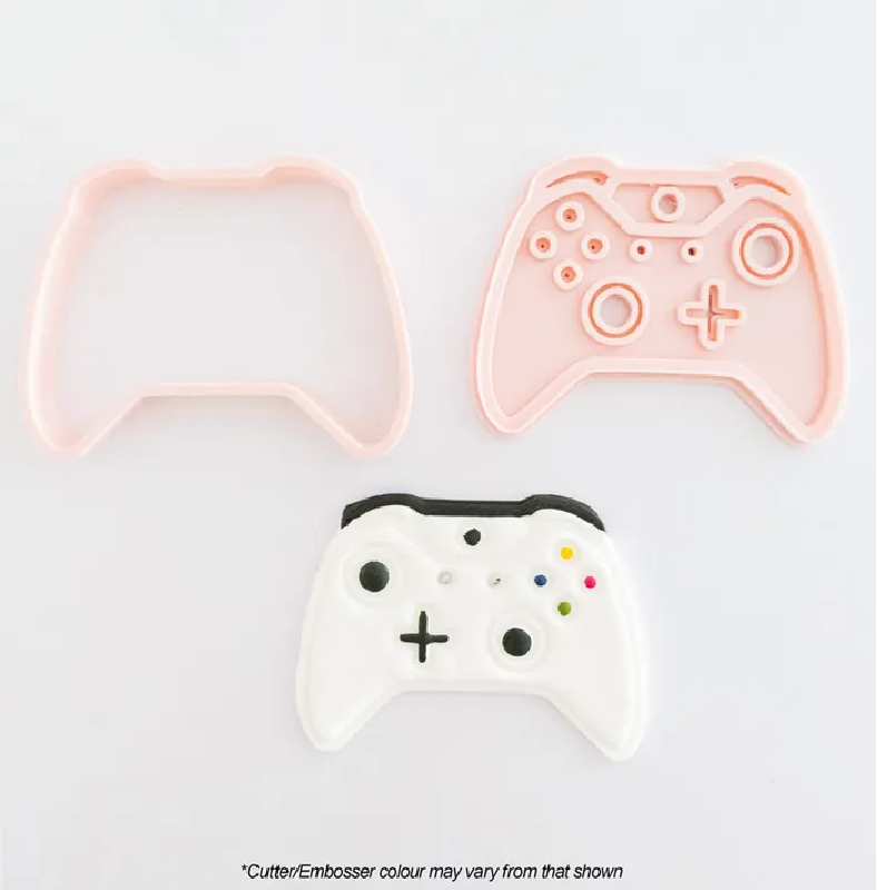 Video game controller cookie cutter and embosser set style no 1 - Kiwicakes