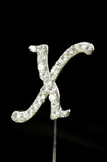Diamante letter pick X